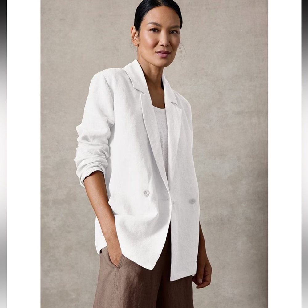 NWT Eileen Fisher
Organic Linen Notch Lapel Long Sleeve Double Breasted Blazer
